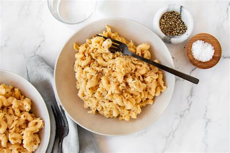 Is Mac and Cheese High in Protein? And Why Do Astronauts Crave It in Space?